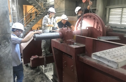 Cải tạo nâng cấp gầu xích