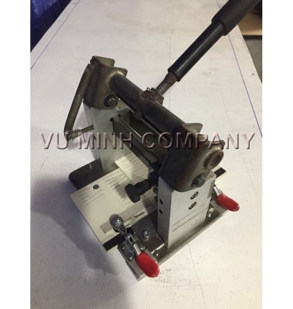 Máy chặt răng AF-61/0